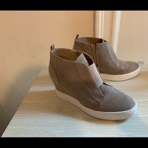 MIA Christie Wedge Sneakers
